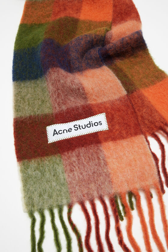 (image for) Fashionable Mohair checked scarf